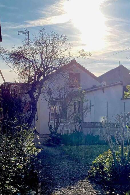 Le Ni' De Jess Villa Migennes Exterior photo